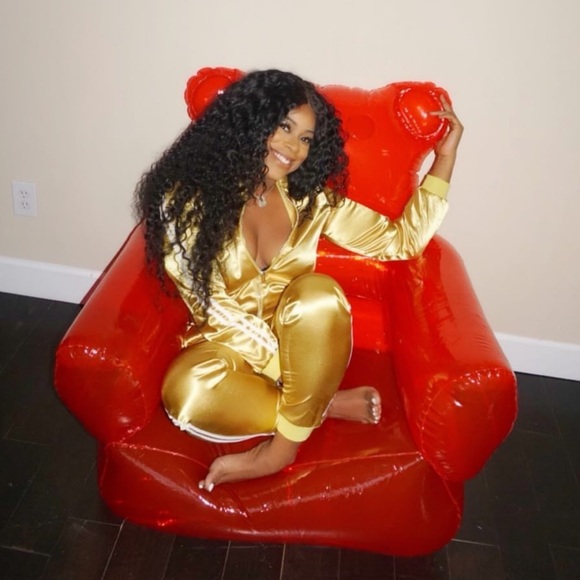 2 piece satin set - Picture 2 of 3